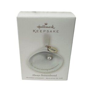 Hallmark Keepsake 2008 Always Remembered Oyster and Pearl